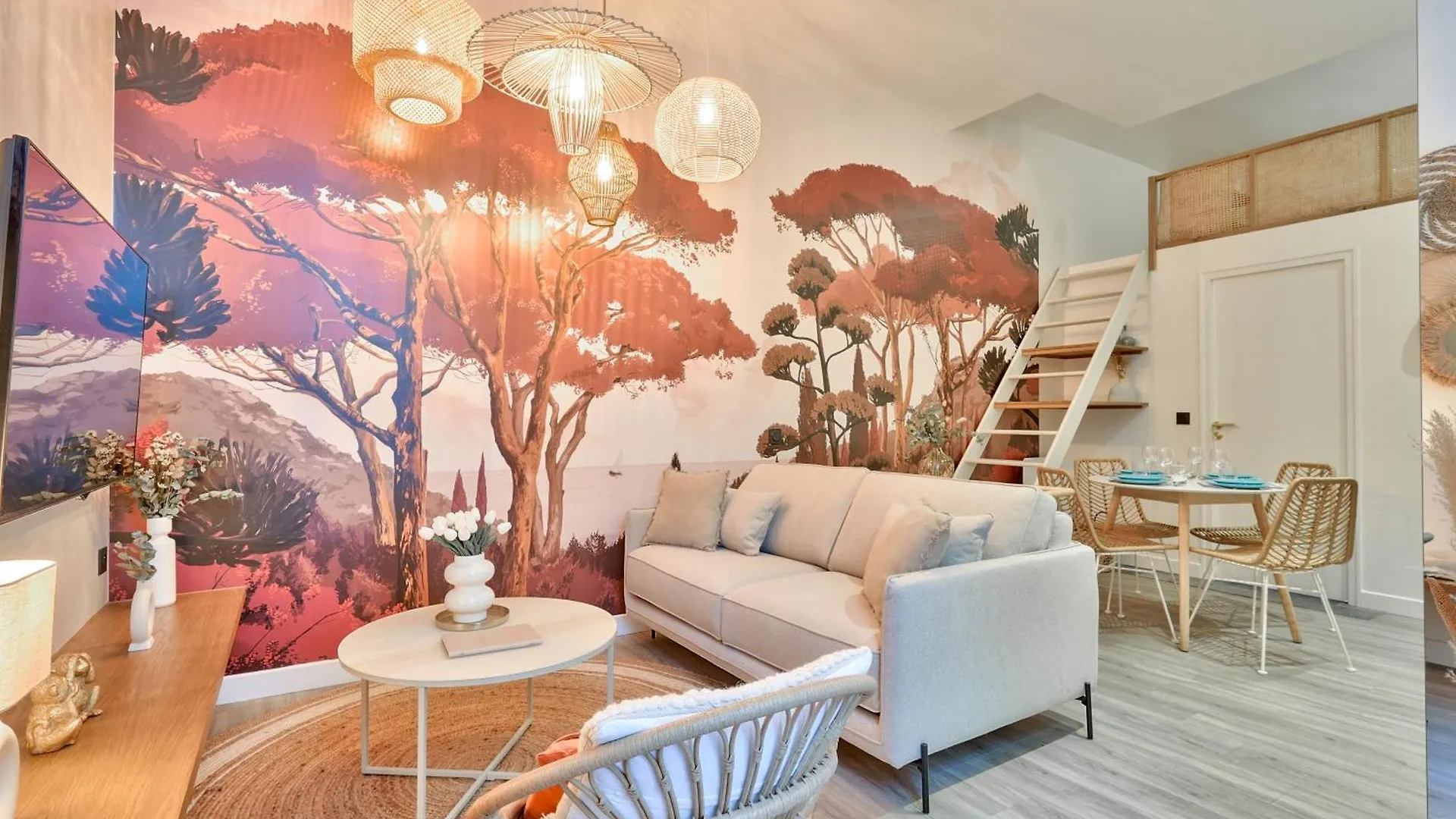 Paradise In The Center Of Paris - Le Marais Apartment