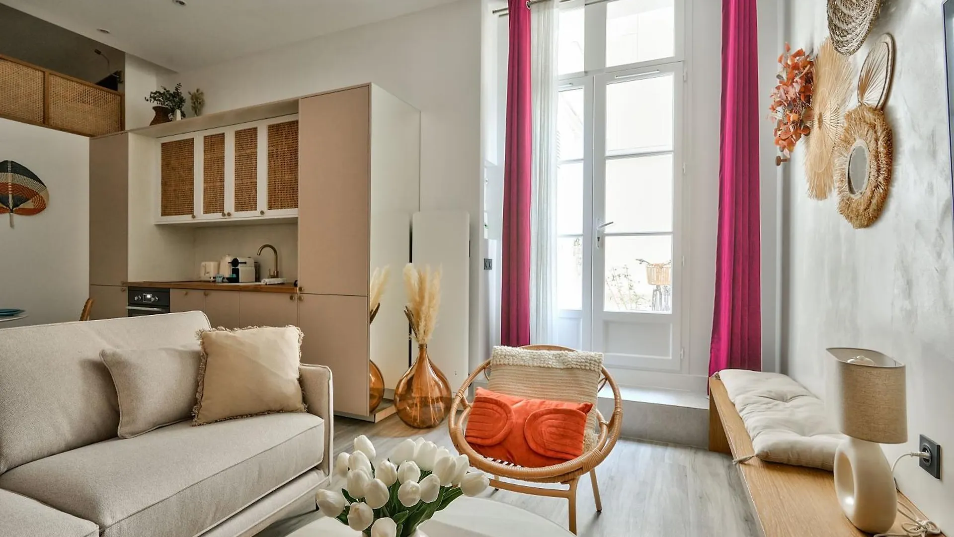 Paradise In The Center Of Paris - Le Marais