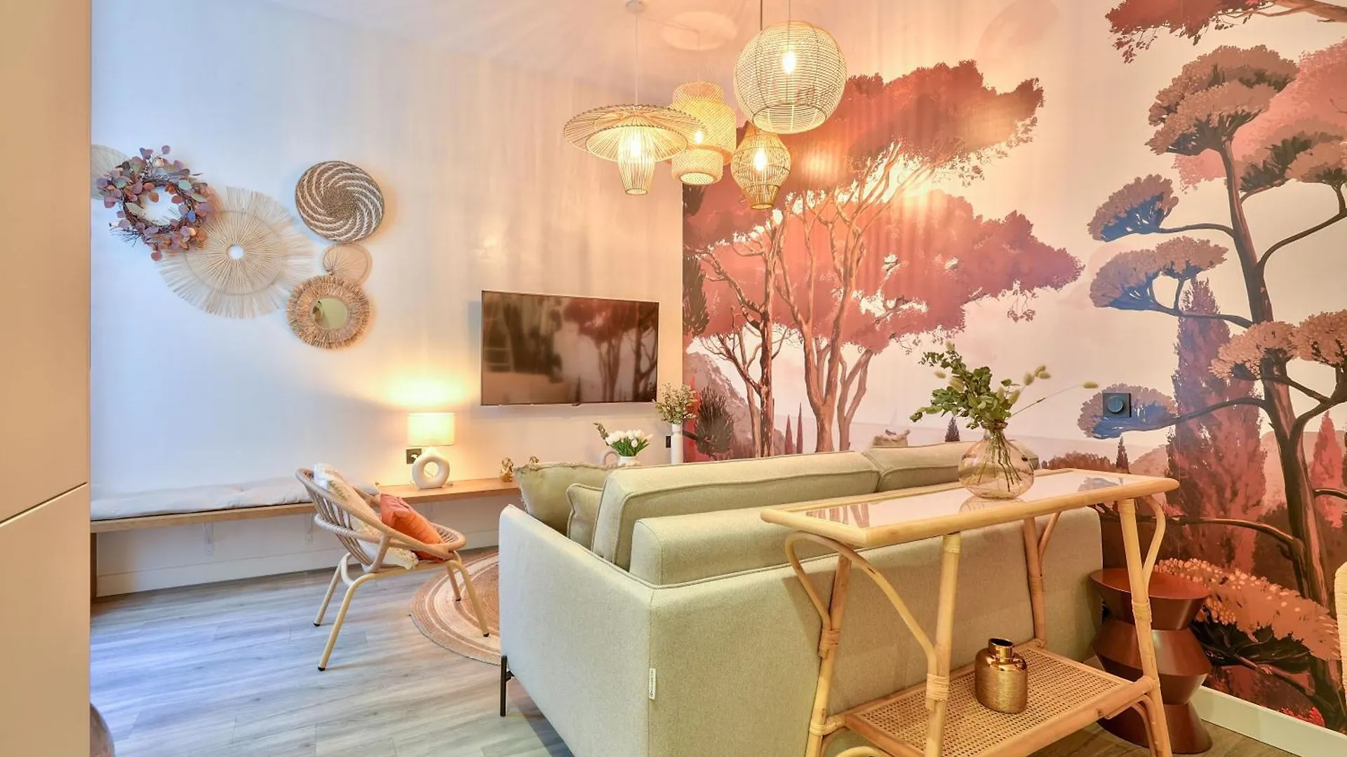Paradise In The Center Of Paris - Le Marais